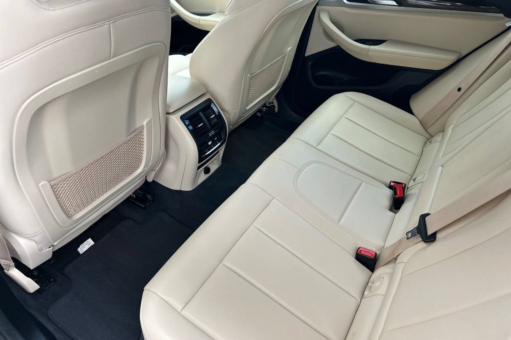 Used 2018 BMW X3 xDrive30i AWD/4WD image 12