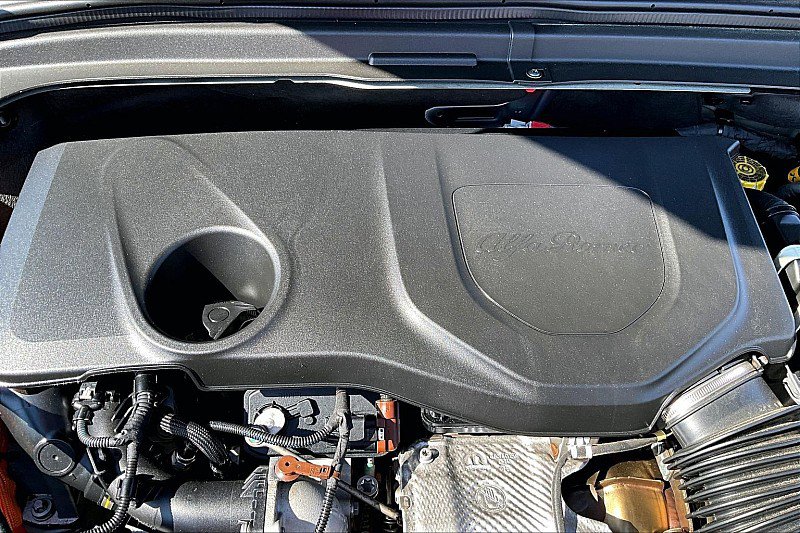 Used 2024 Alfa Romeo Tonale Ti image 61