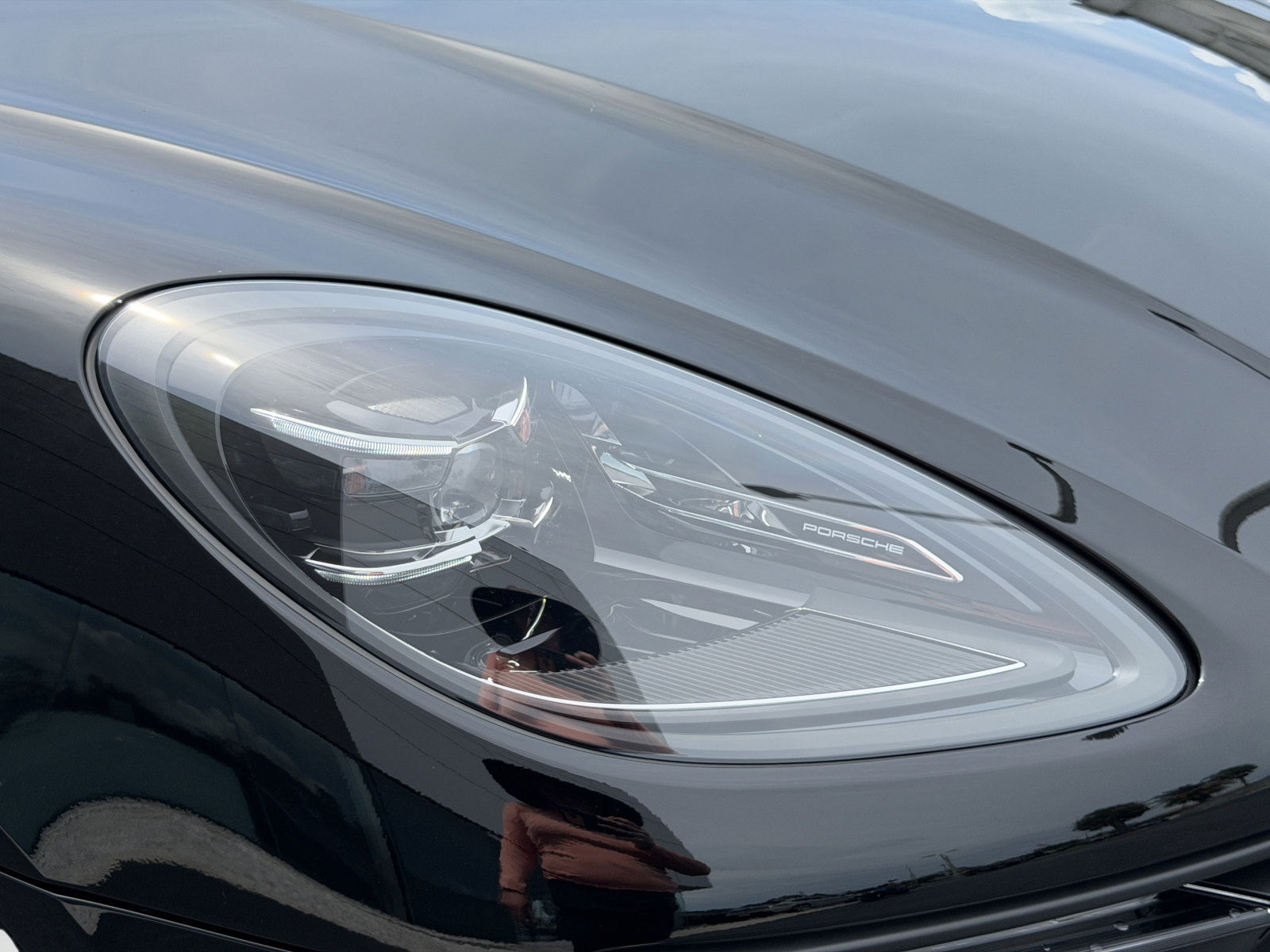 New 2026 Porsche Macan AWD/4WD image 11