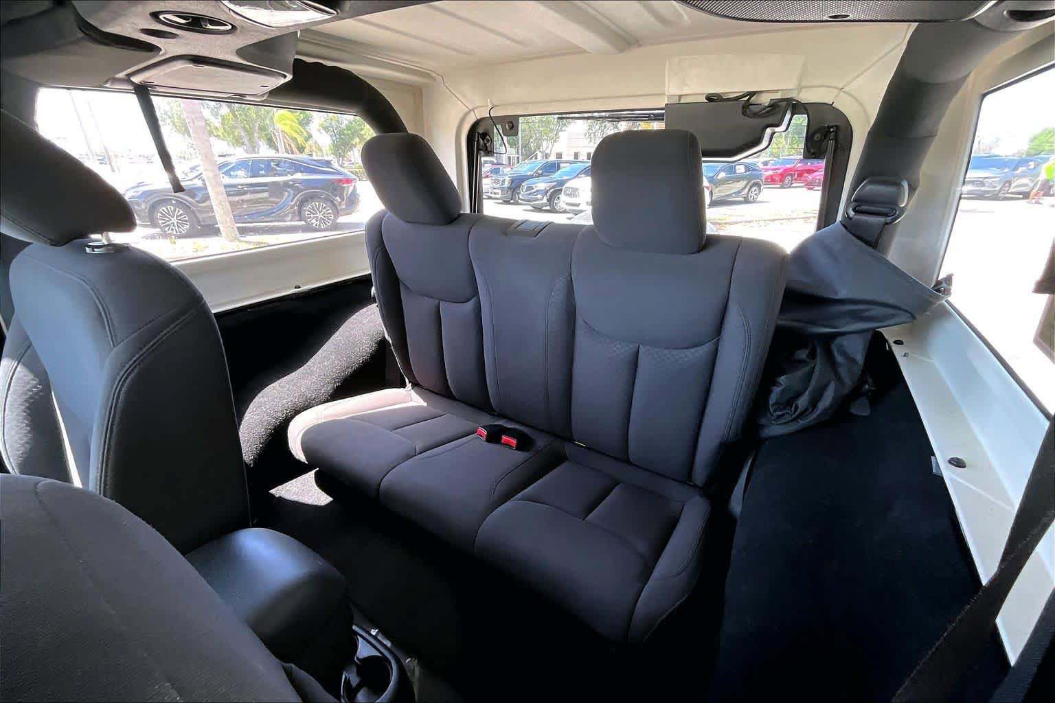Used 2018 Jeep Wrangler Sport AWD/4WD image 20