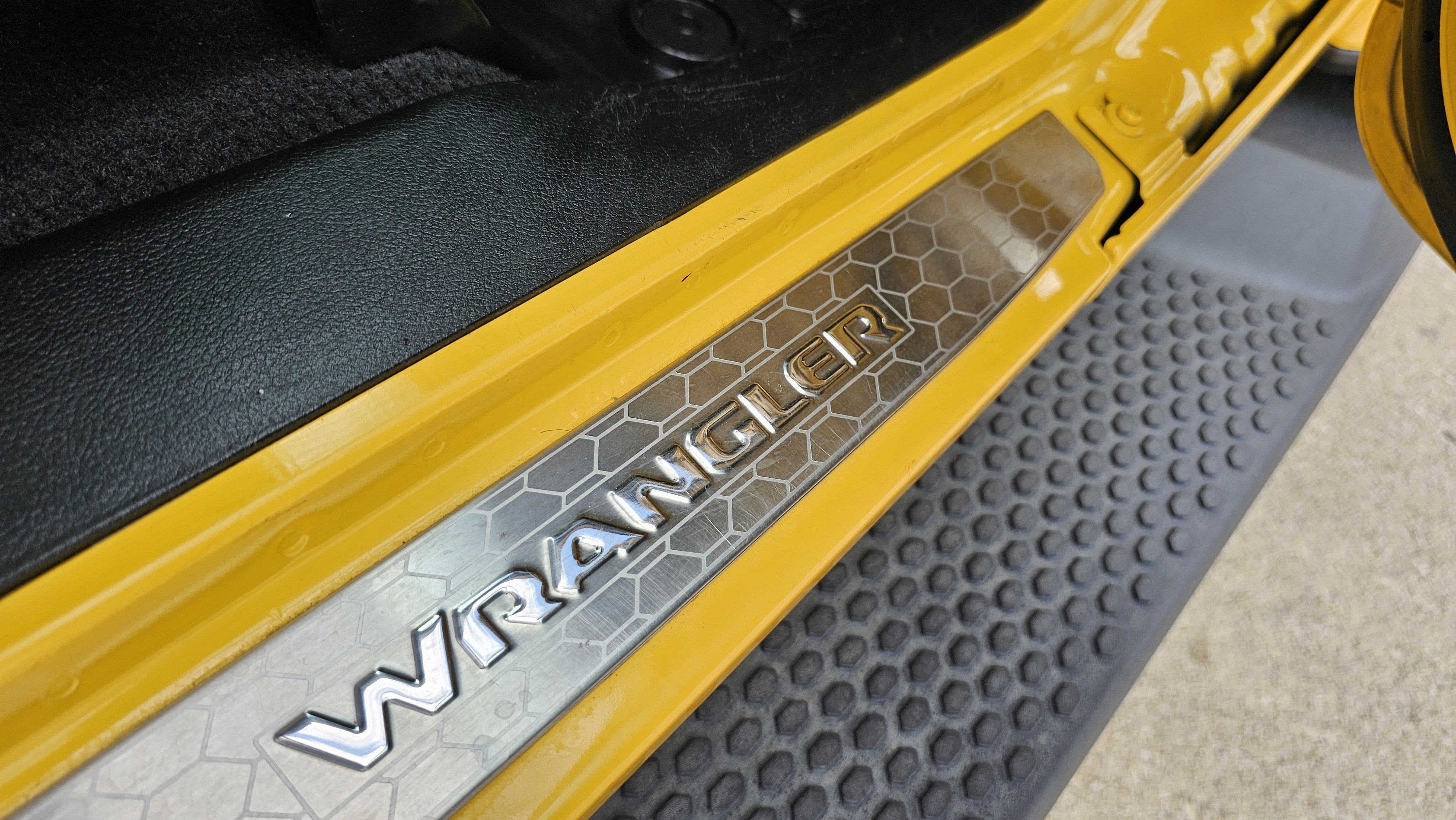 Used 2021 Jeep Wrangler Unlimited Sahara image 31