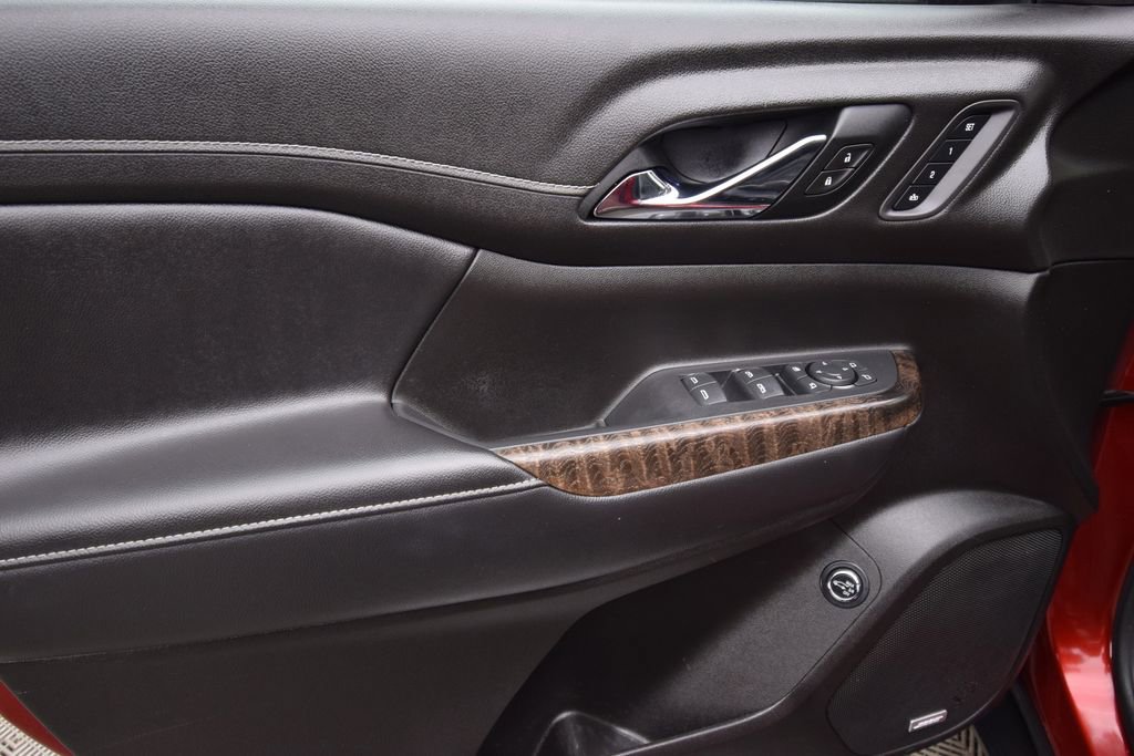 Used 2021 GMC Acadia Denali w/ Denali Technology Package image 26