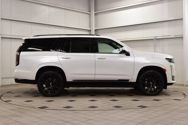 Used 2023 Cadillac Escalade Sport Platinum w/ LPO, ONYX Package image 9