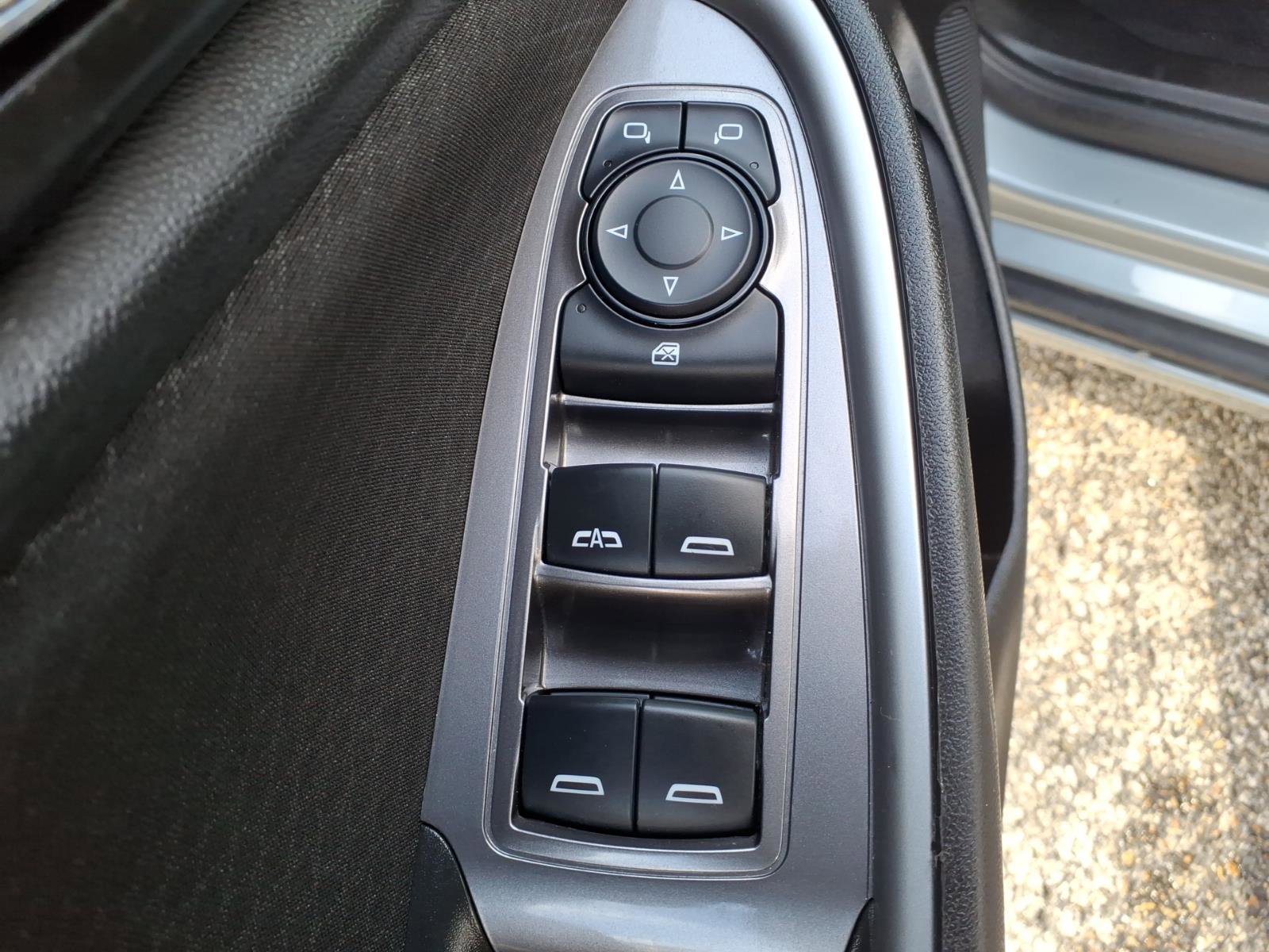 Used 2025 Chevrolet Malibu LT image 14