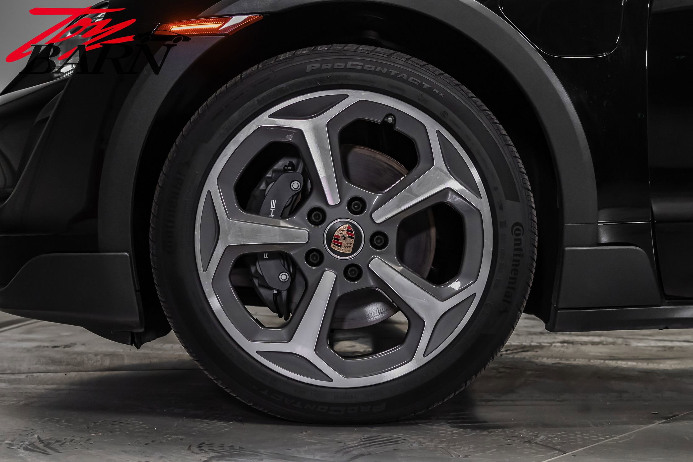 Used 2024 Porsche Taycan 4 Cross Turismo image 15