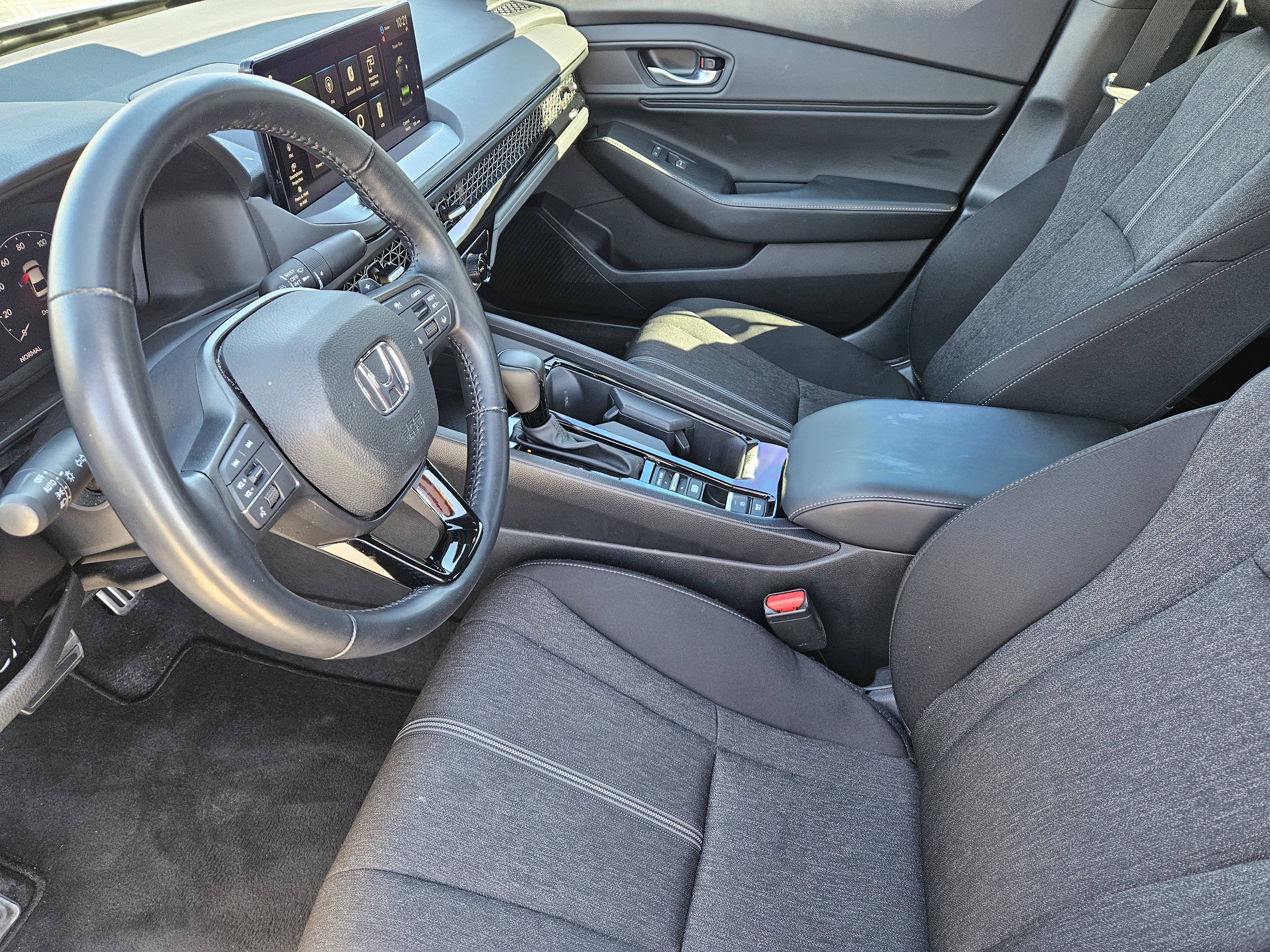 Used 2024 Honda Accord Sport image 15