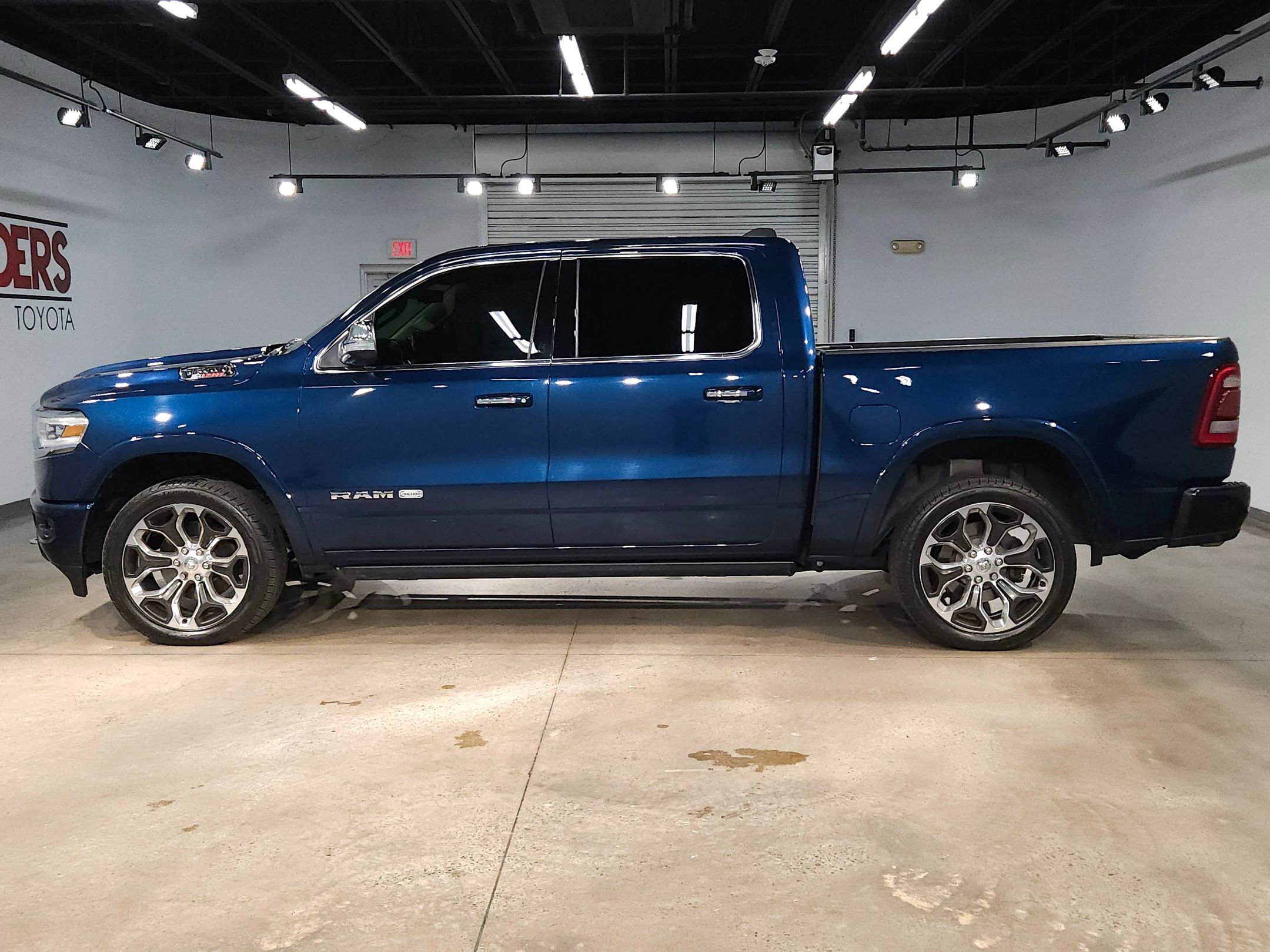 Used 2021 RAM 1500 Limited image 4