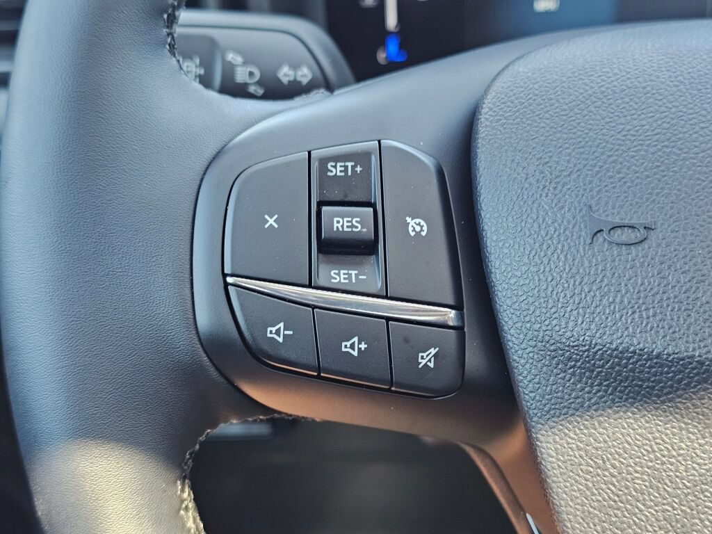 Used 2025 Ford Maverick XLT w/ XLT Luxury Package AWD/4WD image 24