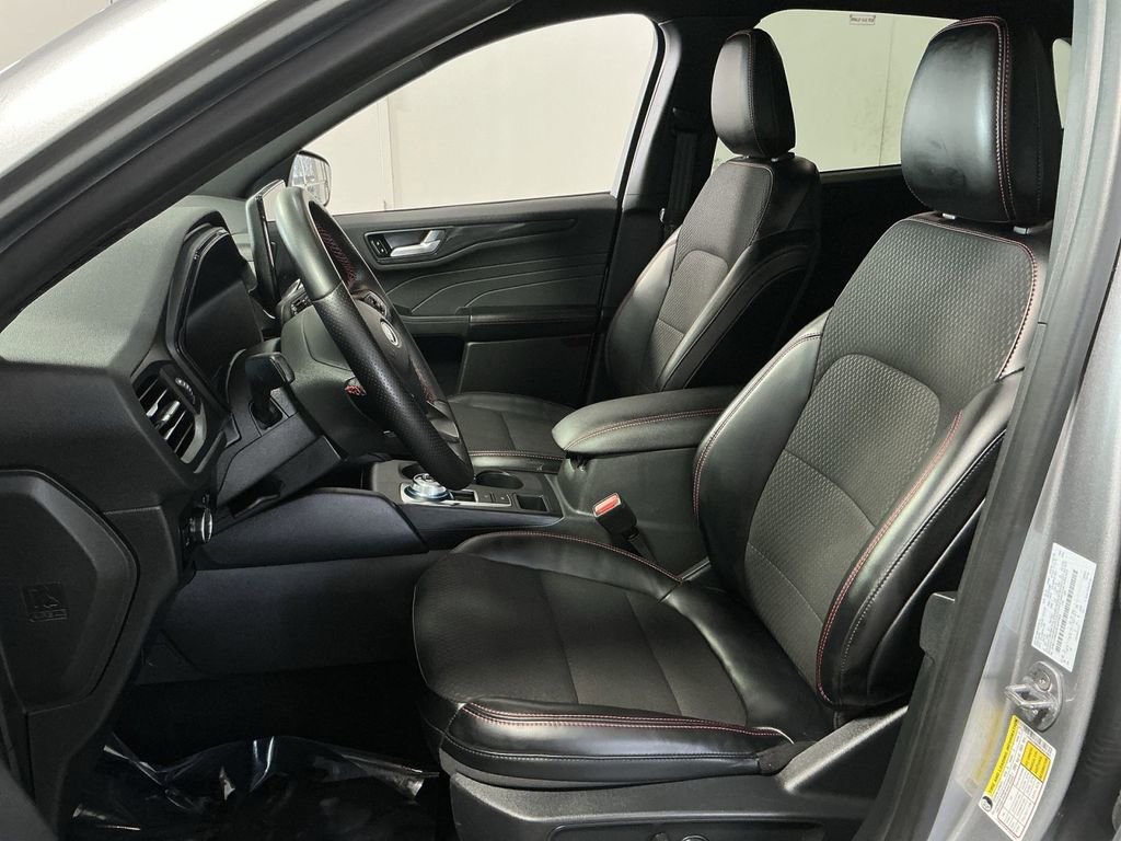 Used 2024 Ford Escape ST-Line w/ Tech Pack #1 image 21