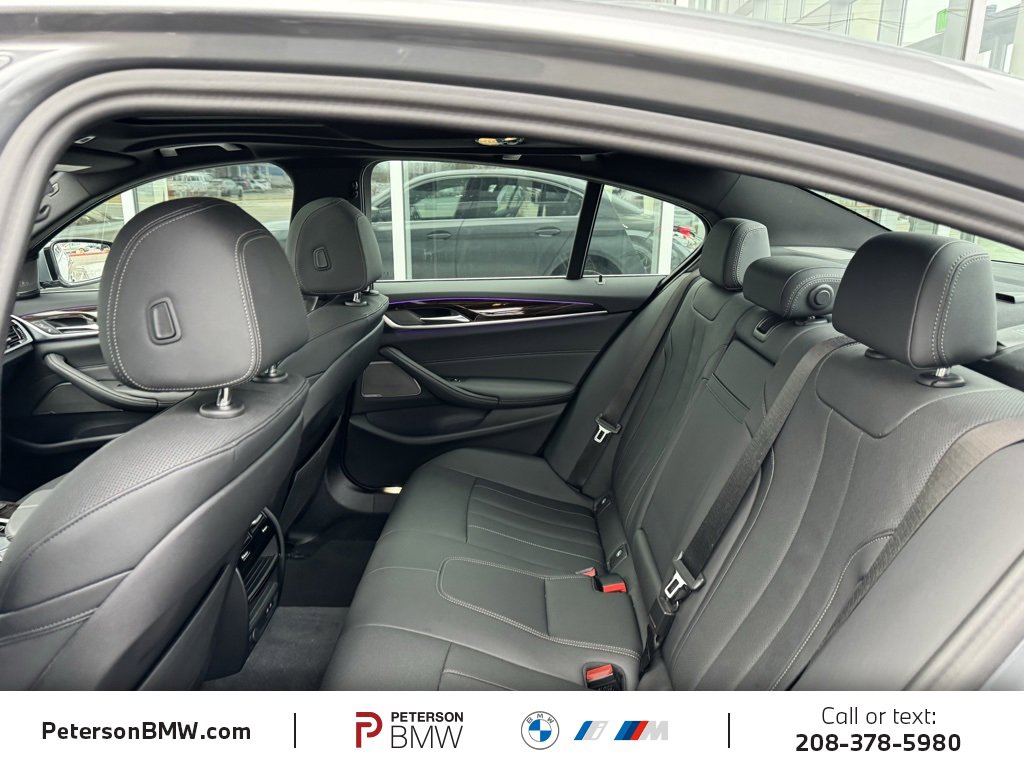 Used 2023 BMW 530i xDrive w/ Premium Package image 20