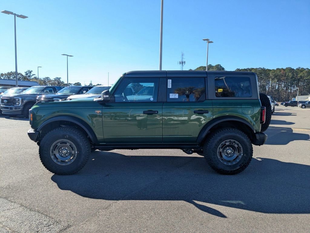 New 2025 Ford Bronco Badlands image 7