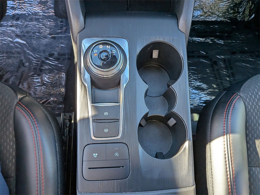 Used 2025 Ford Escape ST-Line image 21