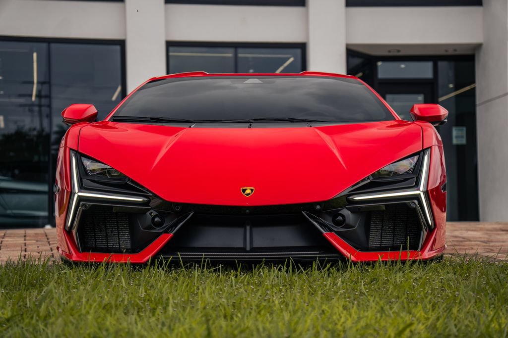 Used 2025 Lamborghini Revuelto AWD/4WD image 9