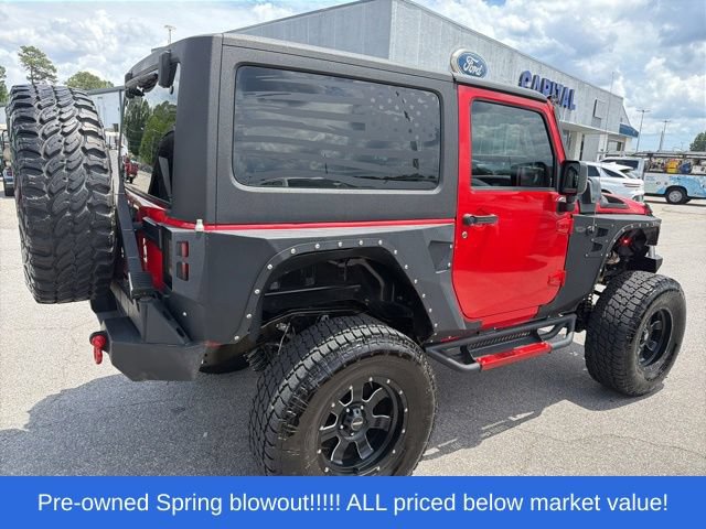 Used 2018 Jeep Wrangler Rubicon w/ Cold Weather Group AWD/4WD image 14