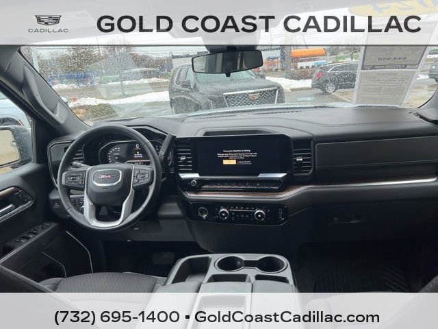 Used 2024 GMC Sierra 1500 Elevation image 9