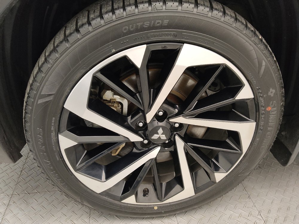 Used 2022 Mitsubishi Outlander ES FWD image 31