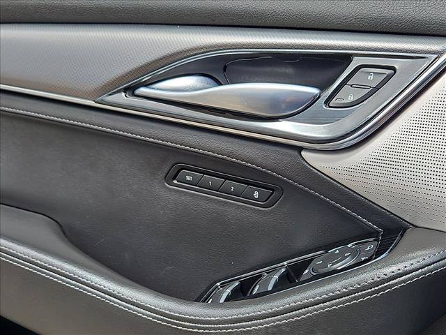 Used 2020 Cadillac CT5 Premium Luxury RWD image 12