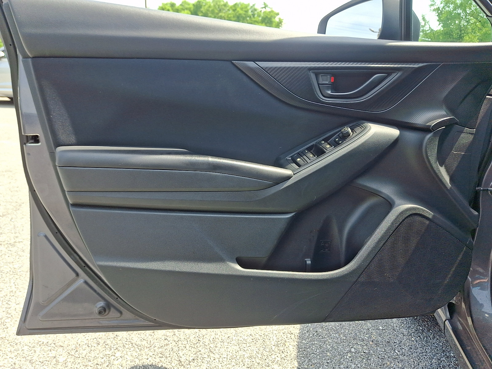 Used 2019 Subaru Impreza 2.0i w/ Eyesight AWD/4WD image 12