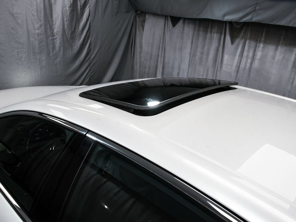 Used 2022 Lexus LS 500h AWD w/ Luxury Package image 86