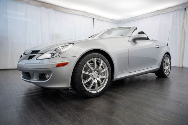 Used 2006 Mercedes-Benz SLK 350 image 23