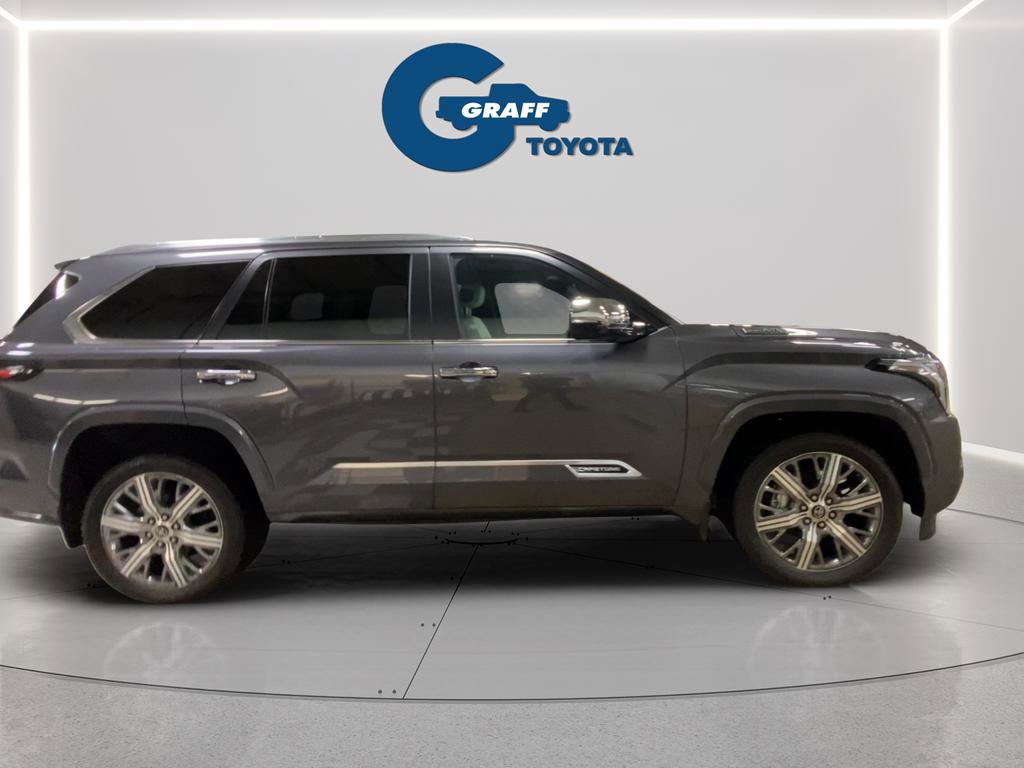 Used 2024 Toyota Sequoia Capstone image 6
