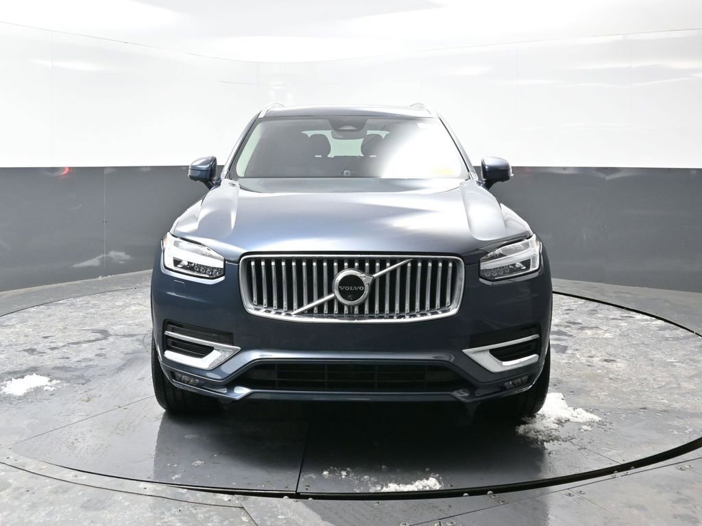 Used 2024 Volvo XC90 B6 Plus image 5