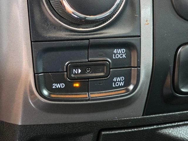 Used 2024 RAM 1500 Classic Warlock AWD/4WD image 32