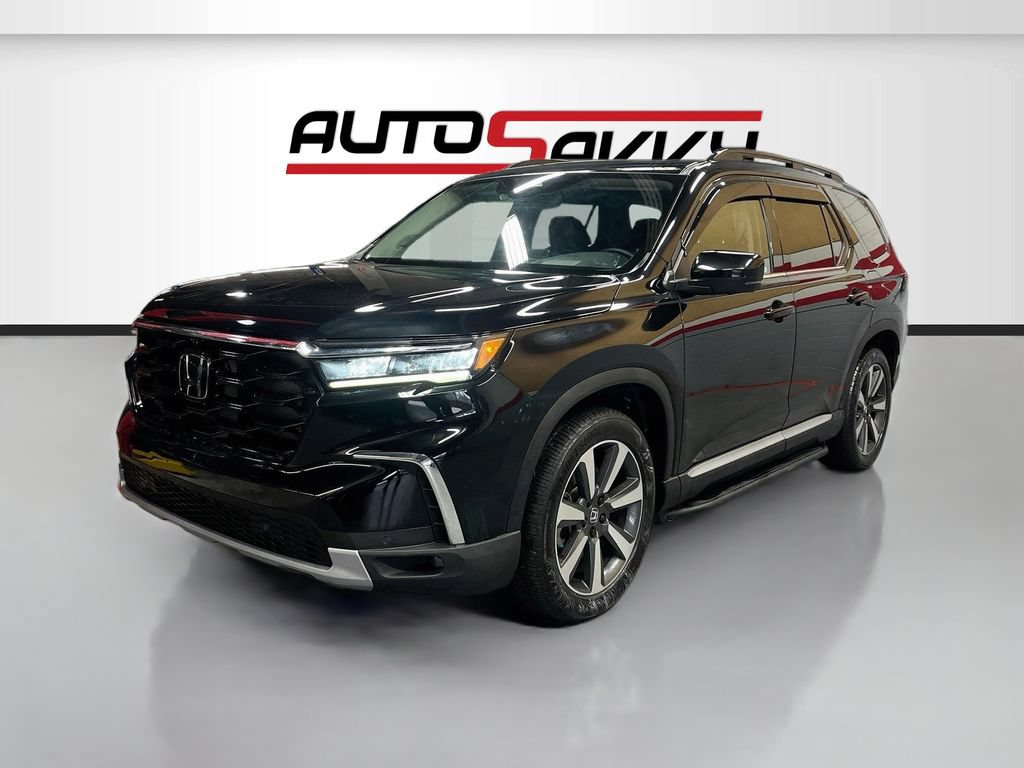 Used 2023 Honda Pilot Elite image 3