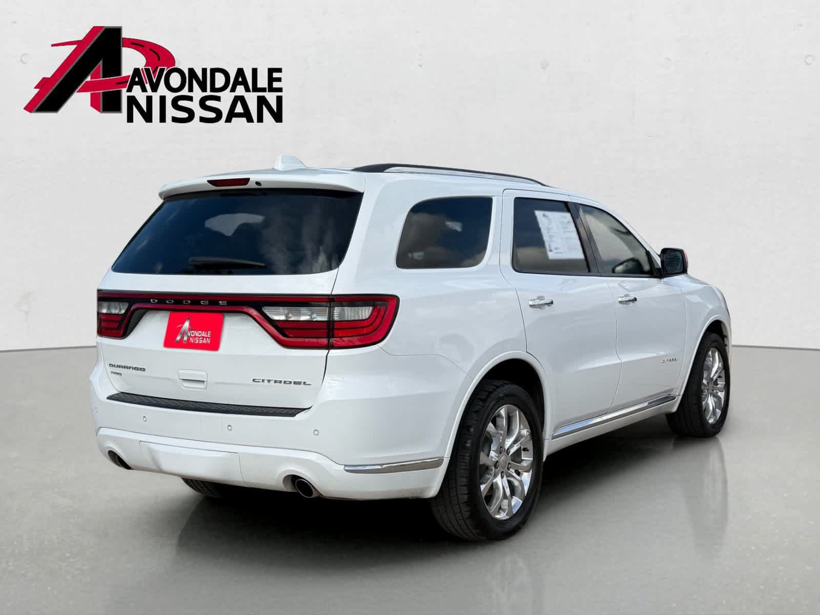 Used 2017 Dodge Durango Citadel w/ Premium Entertainment Group AWD/4WD image 6