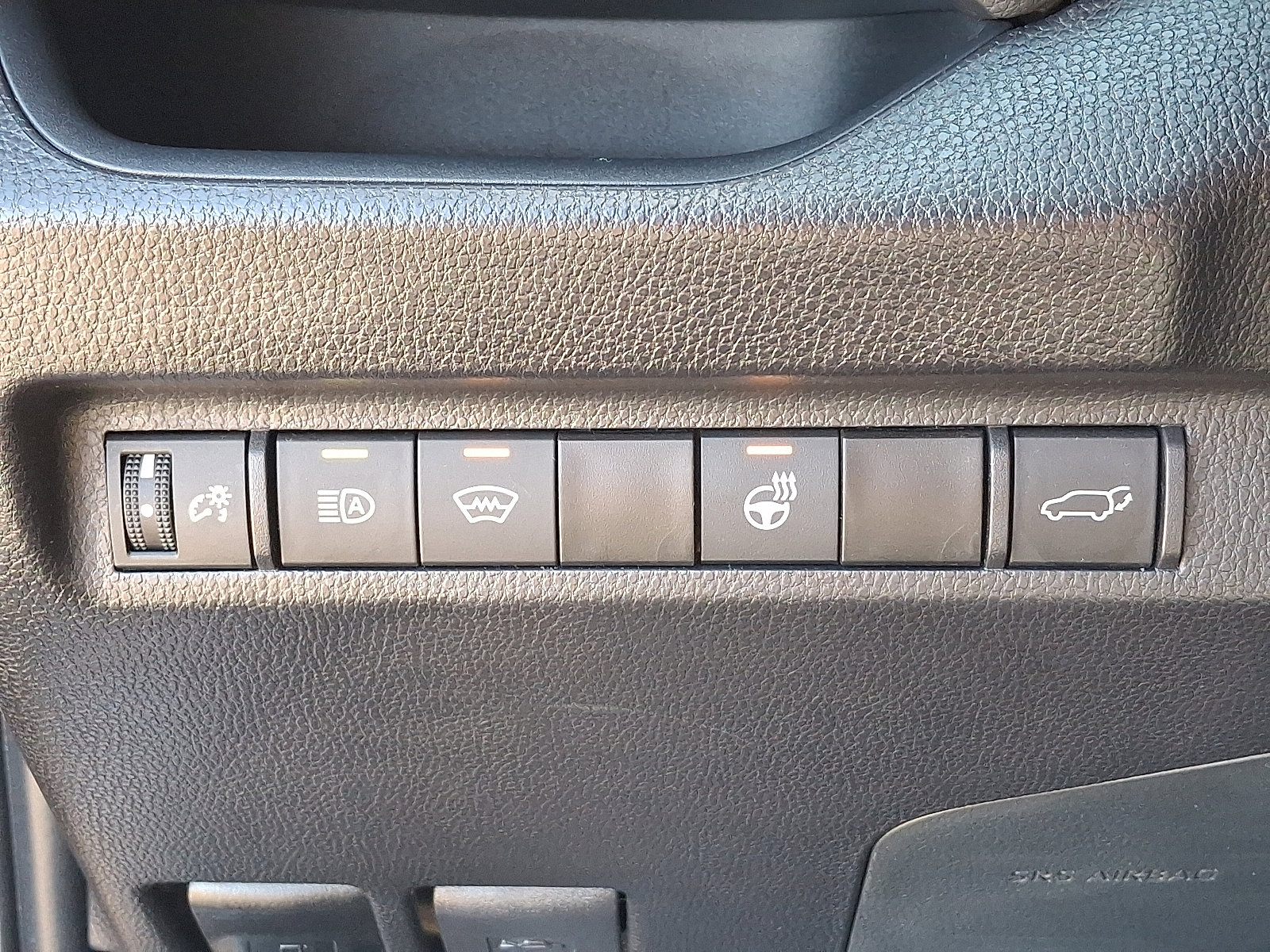 Certified 2025 Toyota RAV4 XLE image 24