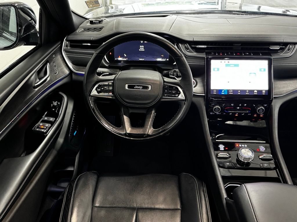 Certified 2021 Jeep Grand Cherokee L Overland w/ Advanced Protech Group III AWD/4WD image 13