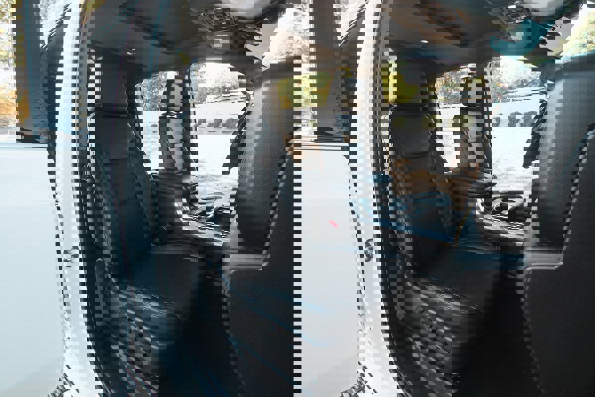 Used 2024 Chevrolet Silverado 2500 LTZ w/ LTZ Convenience Package image 15