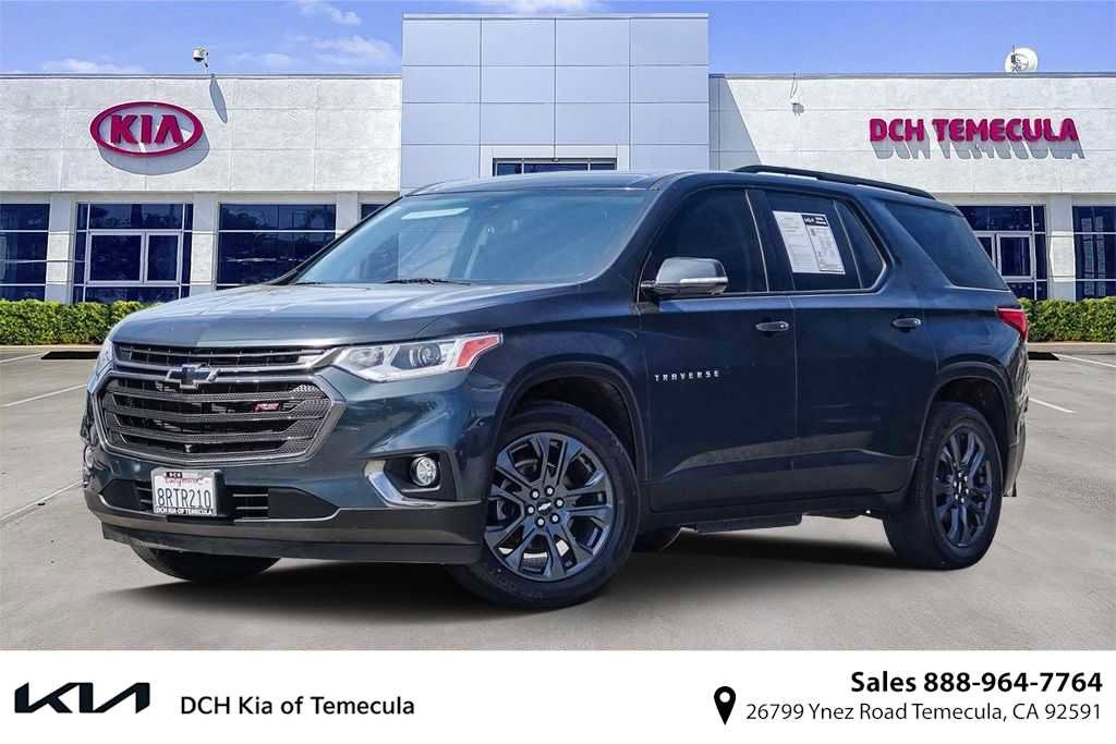 Used 2020 Chevrolet Traverse RS w/ LPO, Cargo Package image 1