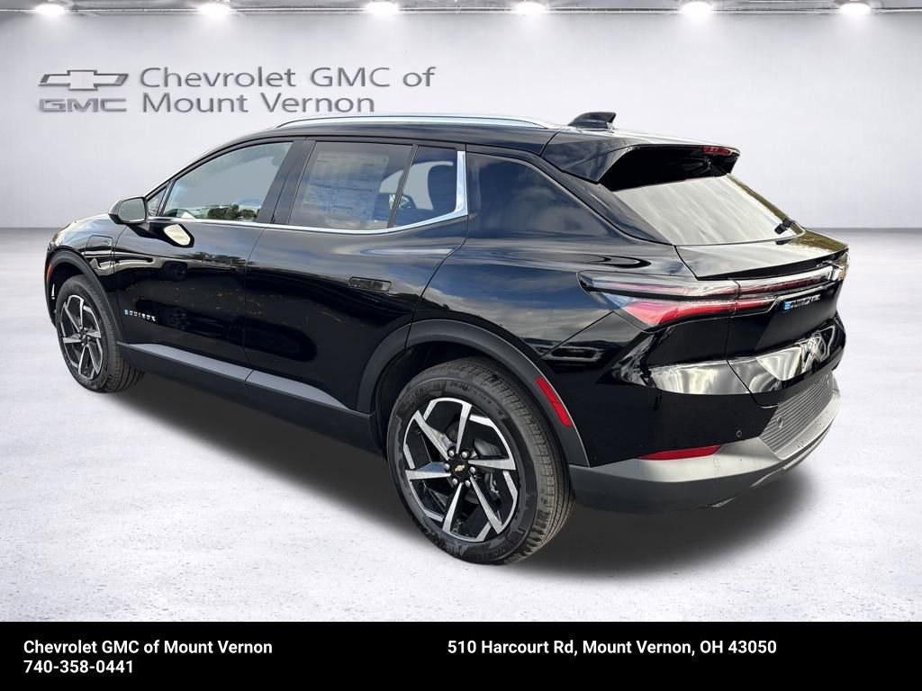 New 2026 Chevrolet Equinox EV LT image 3