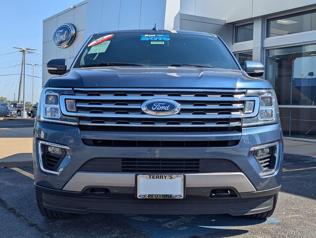 Used 2019 Ford Expedition Limited w/ Equipment Group 301A AWD/4WD image 8