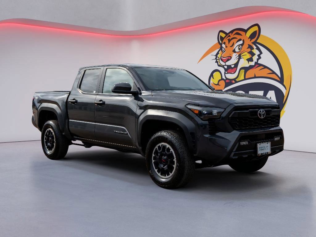 Used 2024 Toyota Tacoma TRD Off-Road image 3