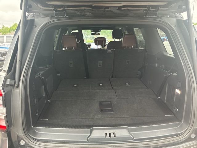 Used 2024 Ford Expedition Limited AWD/4WD image 24