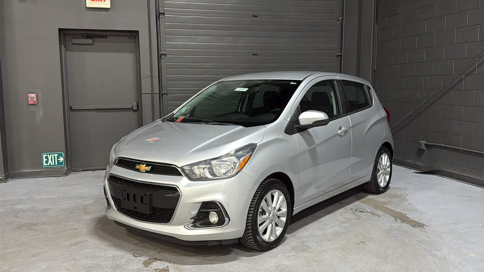 Used 2018 Chevrolet Spark LT FWD image 3
