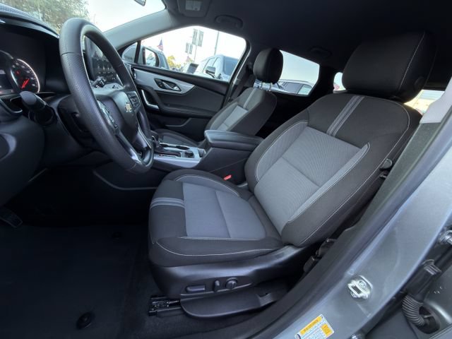 Used 2026 Chevrolet Blazer LT FWD image 23