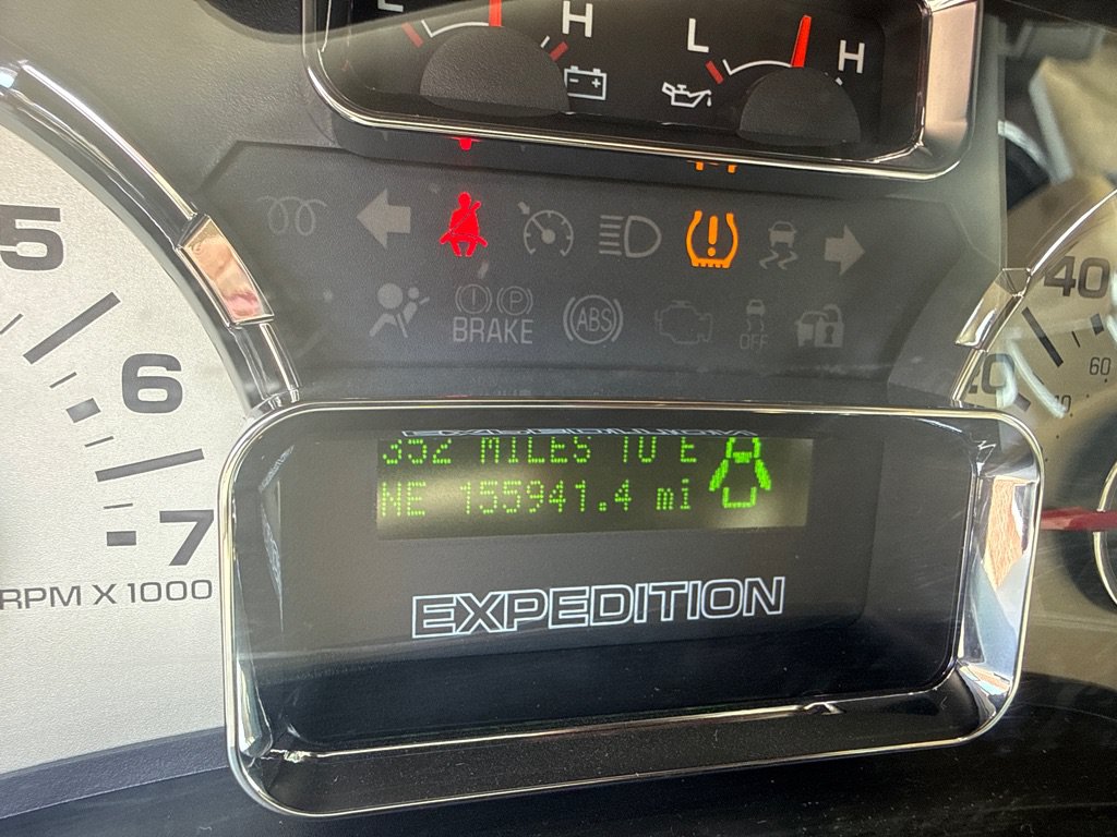 Used 2013 Ford Expedition EL XLT AWD/4WD image 17