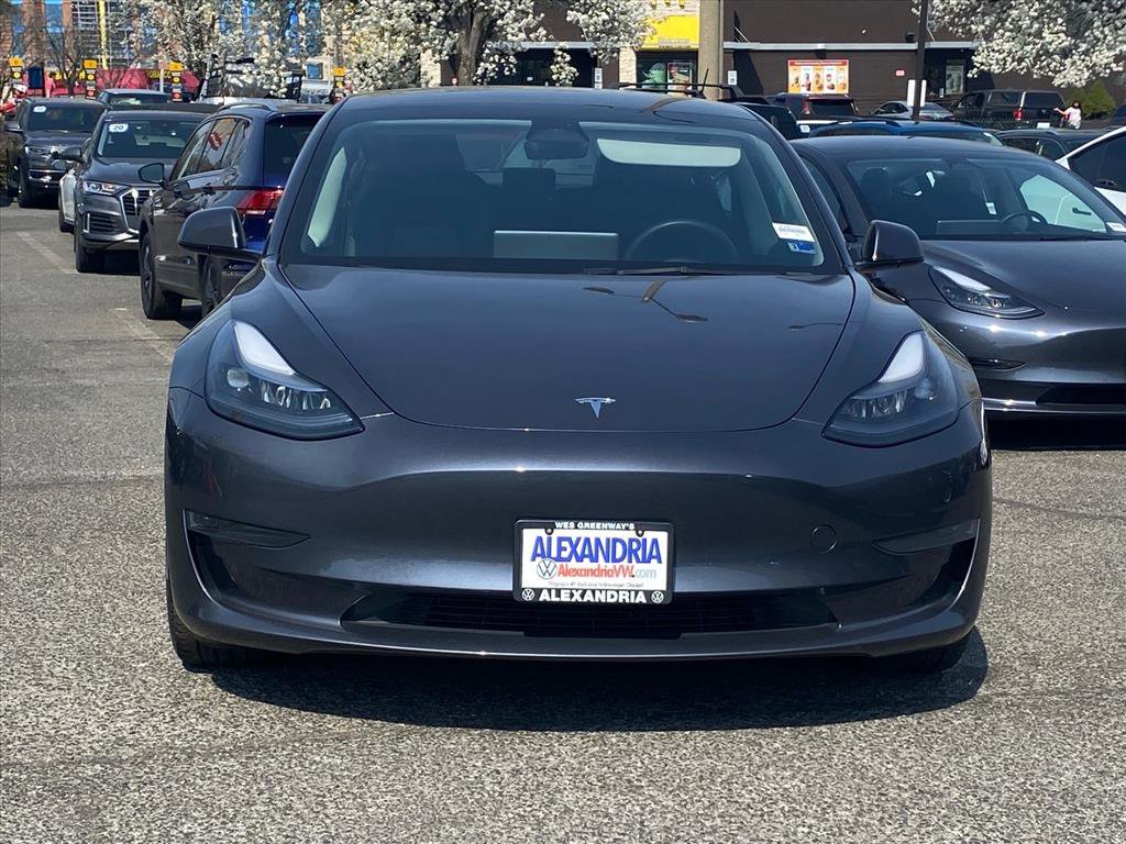 Used 2023 Tesla Model 3 Standard Range image 5