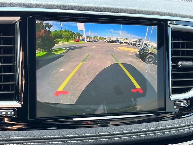 New 2026 Chrysler Pacifica Select FWD image 29
