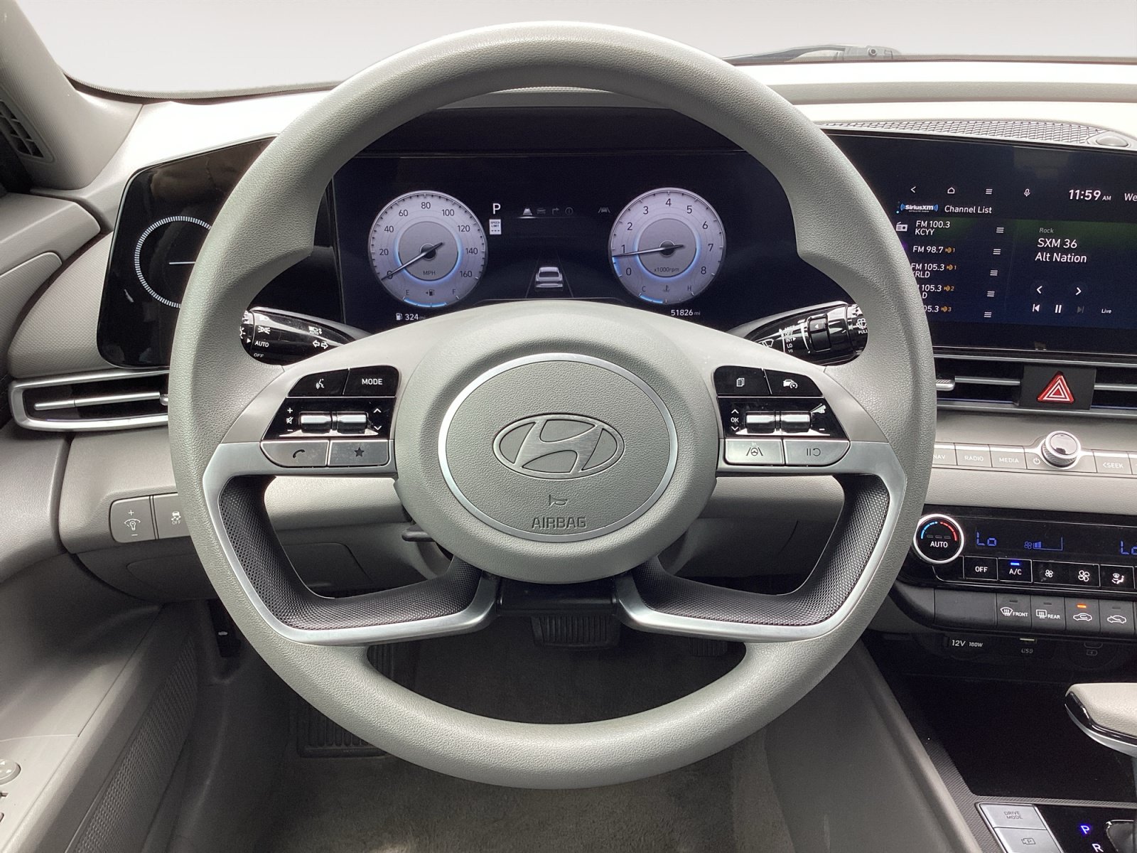 Used 2024 Hyundai Elantra SEL FWD image 17