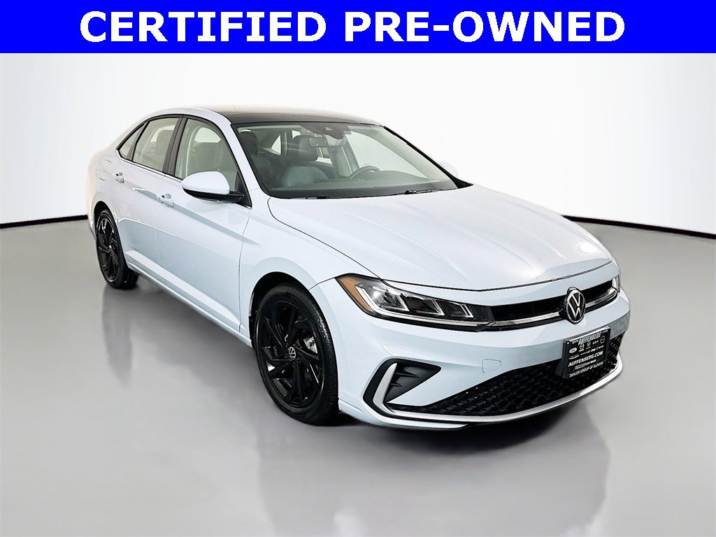 Used 2025 Volkswagen Jetta SE