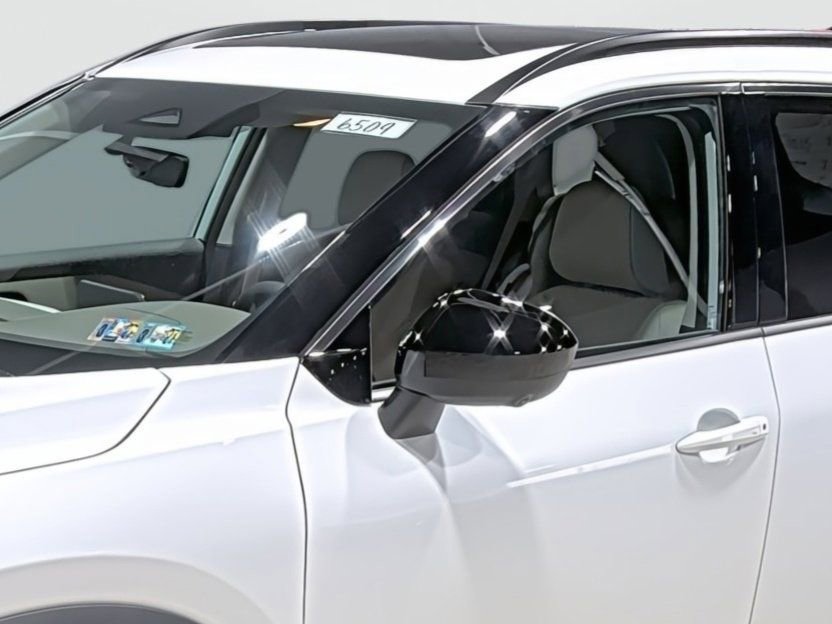 New 2026 Nissan Rogue SV AWD/4WD image 8