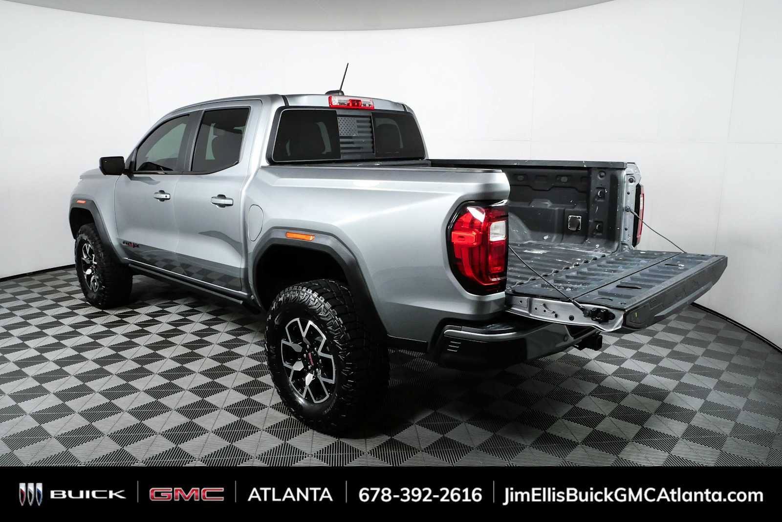 Used 2024 GMC Canyon AT4X AWD/4WD image 33
