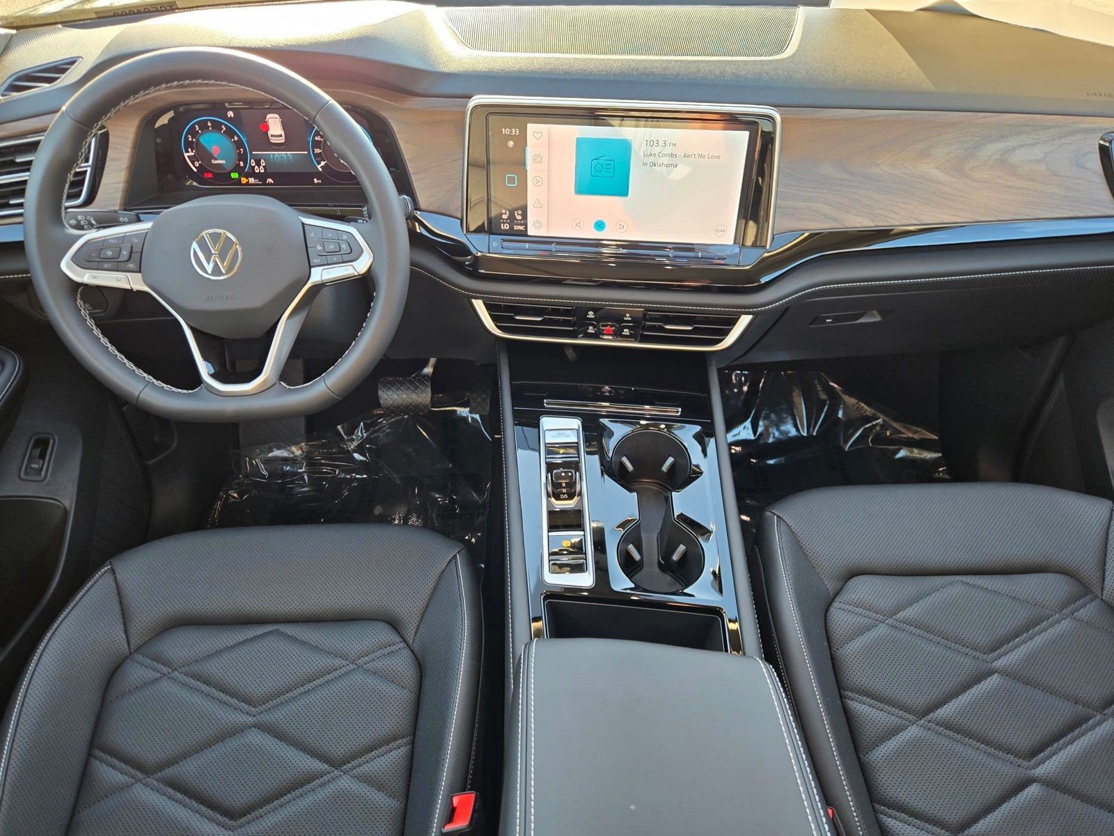 New 2026 Volkswagen Atlas SE FWD image 12