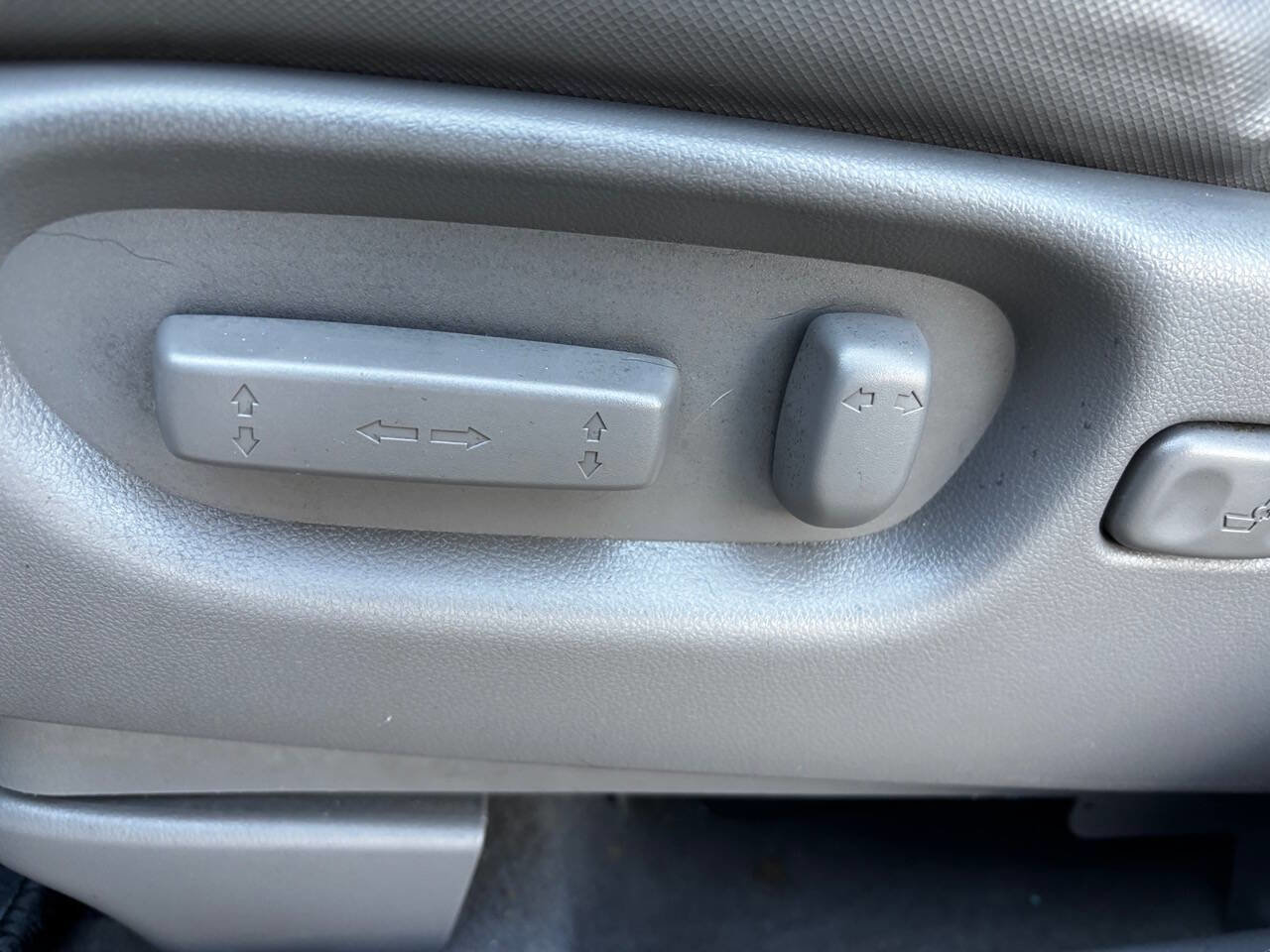 Used 2008 Honda CR-V EX-L image 19