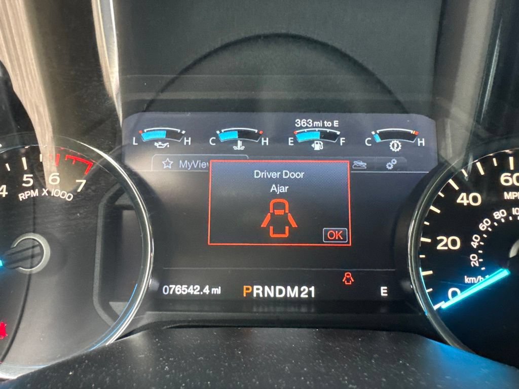 Used 2016 Ford F150 Lariat w/ Equipment Group 501A Mid RWD image 13