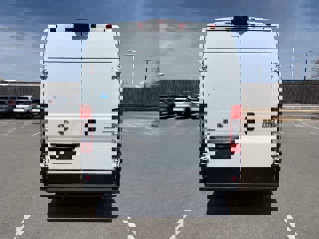 Used 2023 RAM ProMaster 3500 w/ Driver Convenience Group image 4